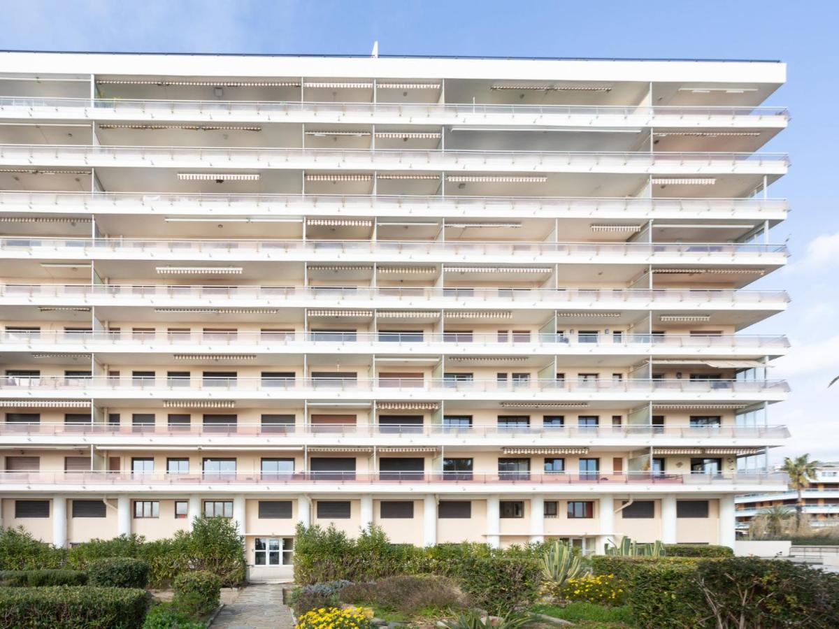 Studio Le Grand Large-4 By Interhome Le Lavandou Exterior foto